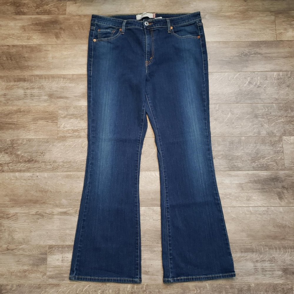 Levi's 519 Dark Wash Flare Jeans Women's Boho Bell Bottom Retro 70s Plus‎ 17M
